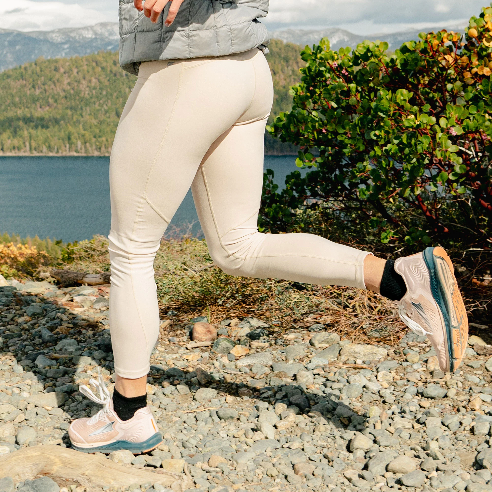 Merino 10 Max Cushion Quarter - Image 3